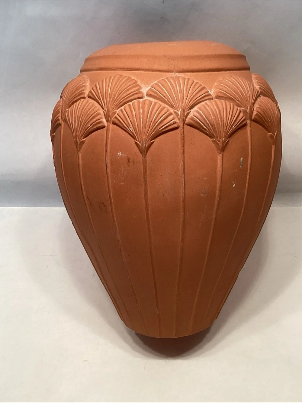 Vintage Laslo Mikasa Vase Gingko Leaf Or Lotus Flower Glazed Interior 9” X 6.5”